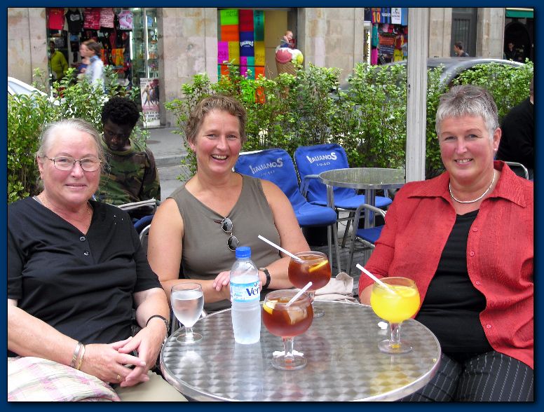 754x565 pixels (114K)